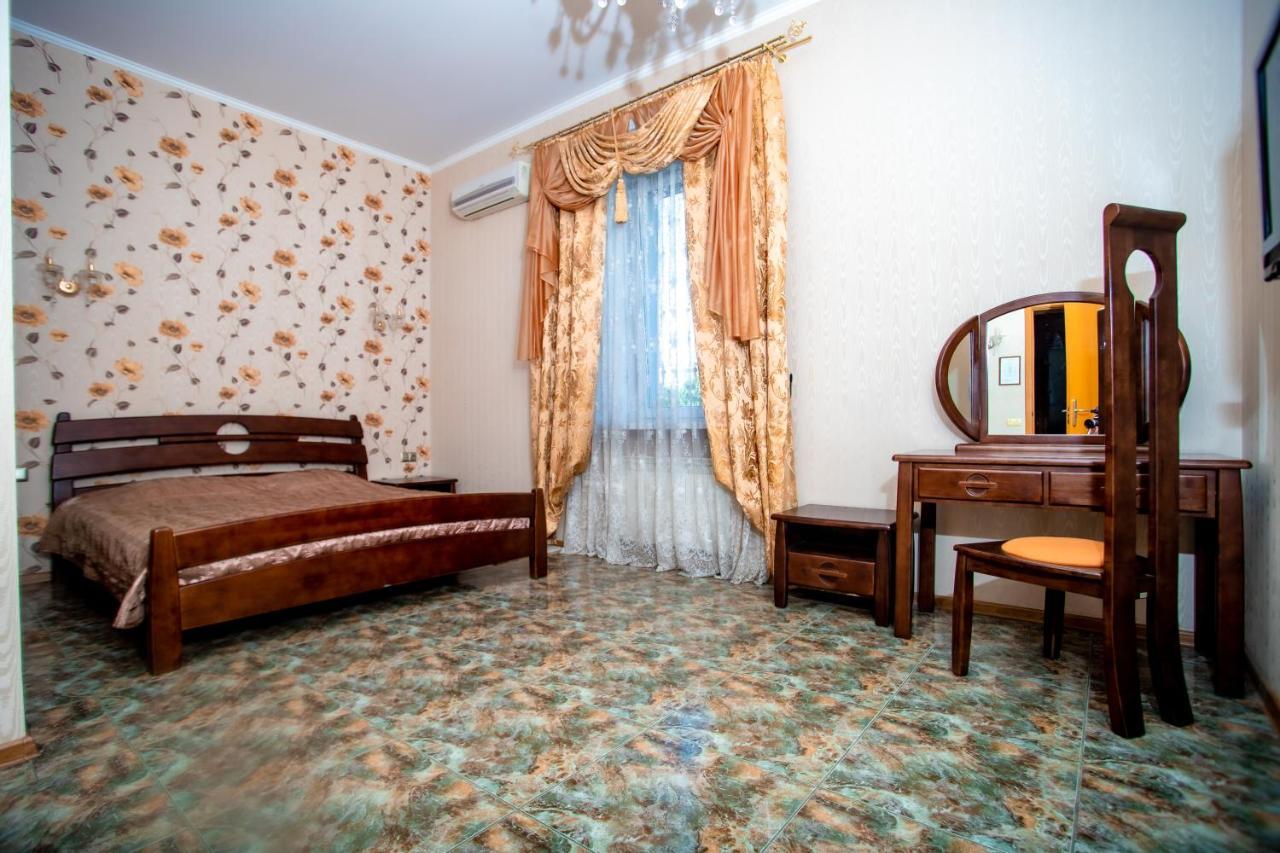 Отель Корона Hotel