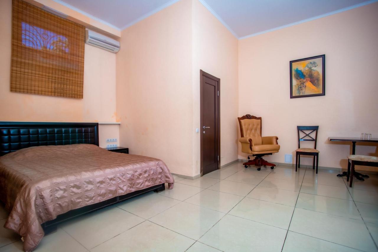 Hotel Отель Корона Dnipro