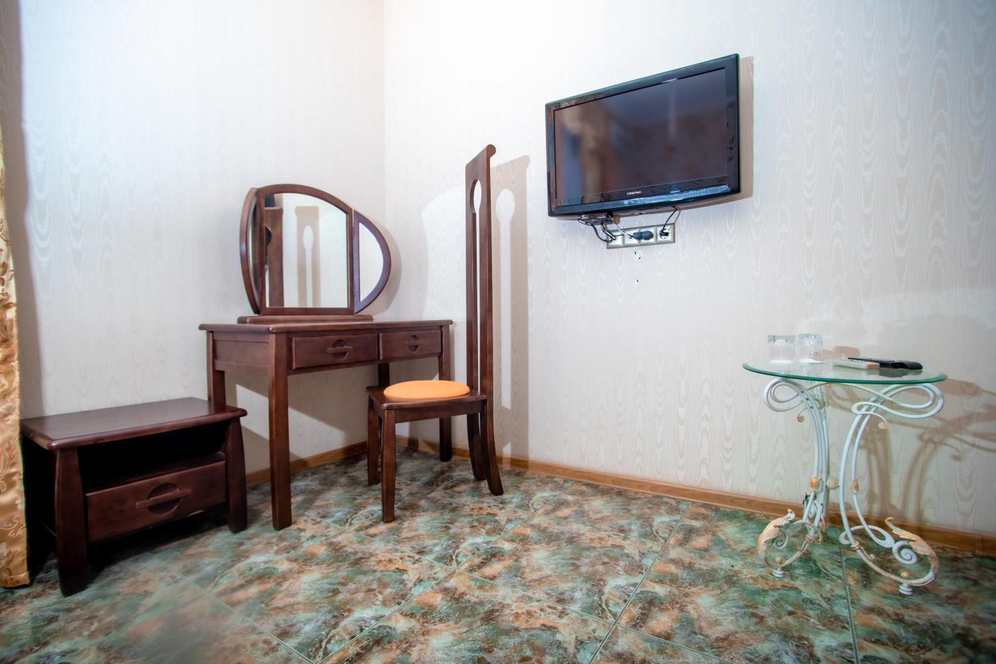Hotel Отель Корона Dnipro